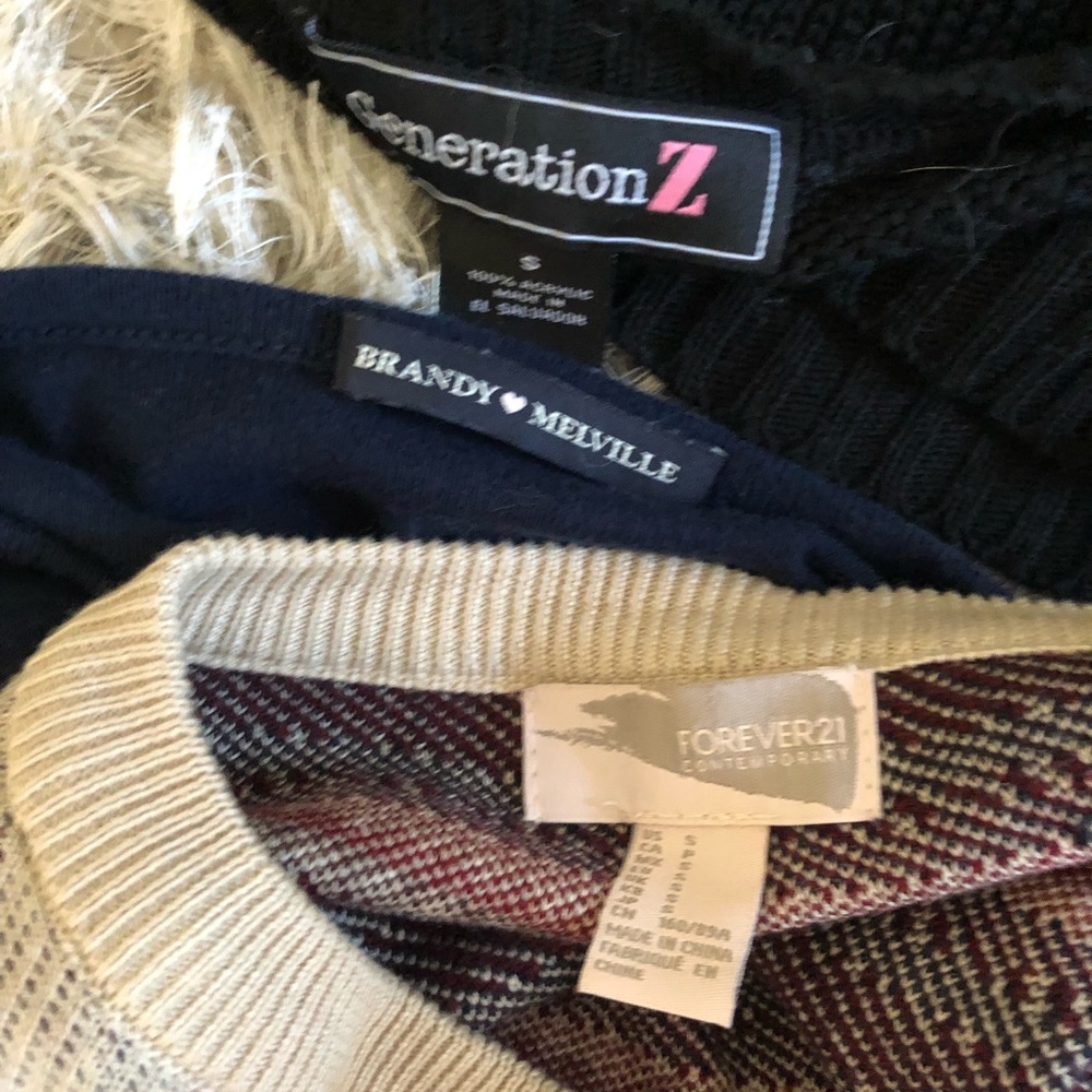 Cropped Sweater Bundle - image 5
